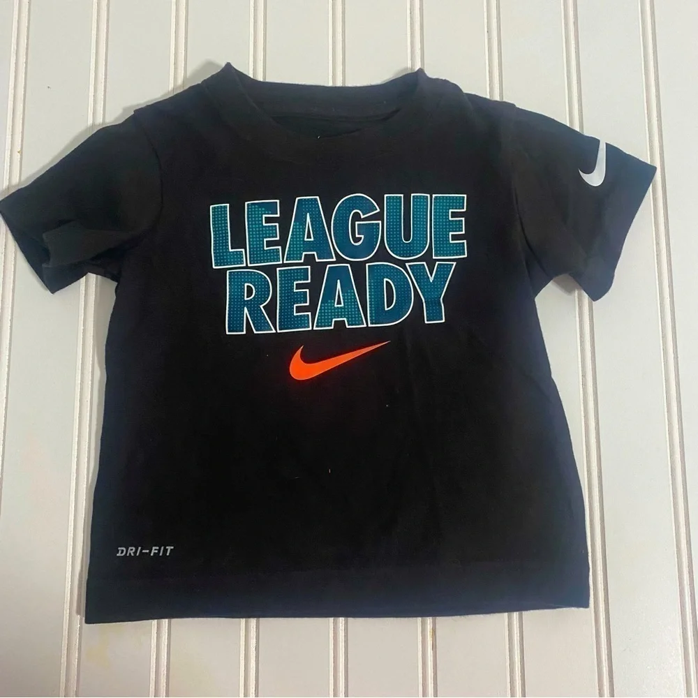 Nike Dri-Fit Bundle of (2) 2T Hoodie and T-Shirt